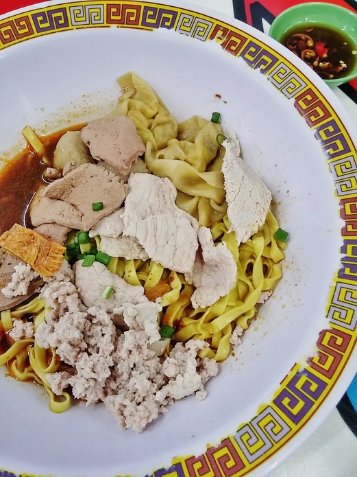 Hill Street Tai Hwa Pork Noodle One Michelin Starred Bak Chor Mee In