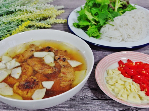 Bun Cha Recipe - Vietnamese Grilled Pork | Spring Tomorrow